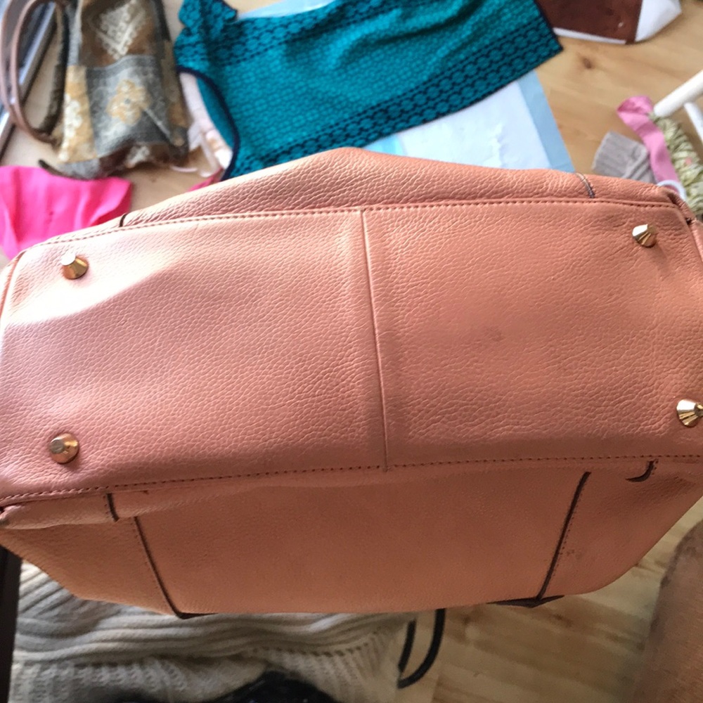 Handbag - Picture 5 of 7
